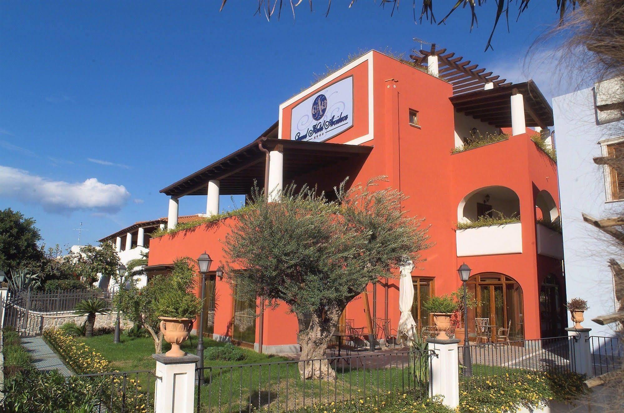 Arciduca Grand Hotel Lipari (Isola Lipari) Exterior foto